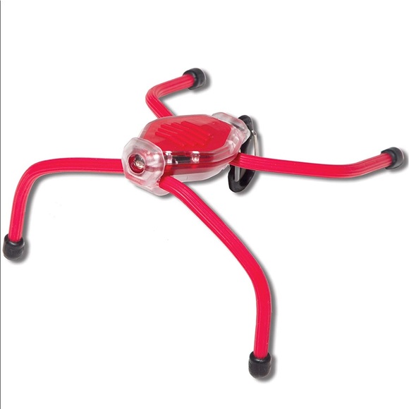 Nite Ize BugLit Micro Flashlight - Red + Black With White LED - Picture 3 of 10